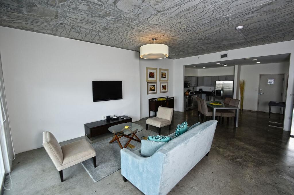 Real Living Hotel Residence ไมอามี ภายนอก รูปภาพ
